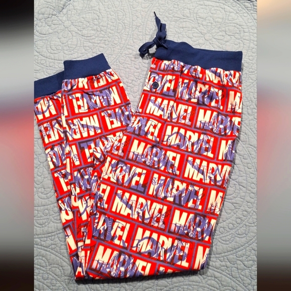 DISNEY Marvel Logo Jogger Pants for Adults - Picture 2 of 4